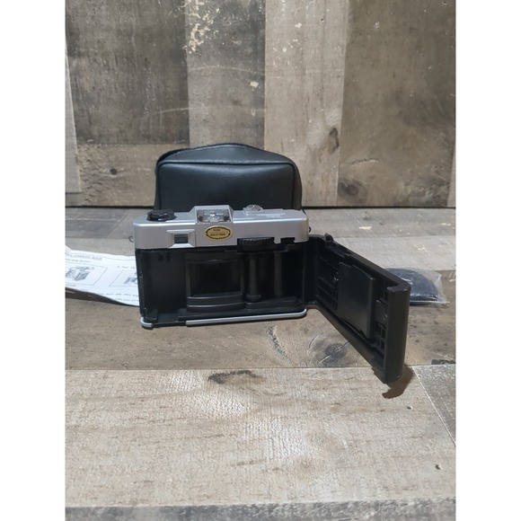 CMI 35 mm Point‎ & Shoot Camera, Pouch, strap and instructio - Picture 4 of 7